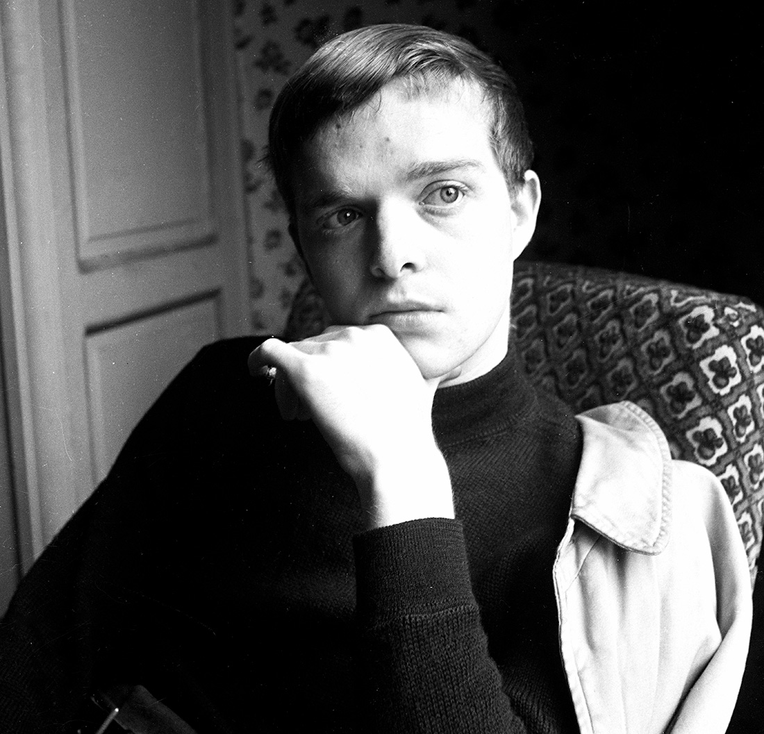 Unknown photographer, André Ostier au téléphone, 1948. © A. et A. Ostier